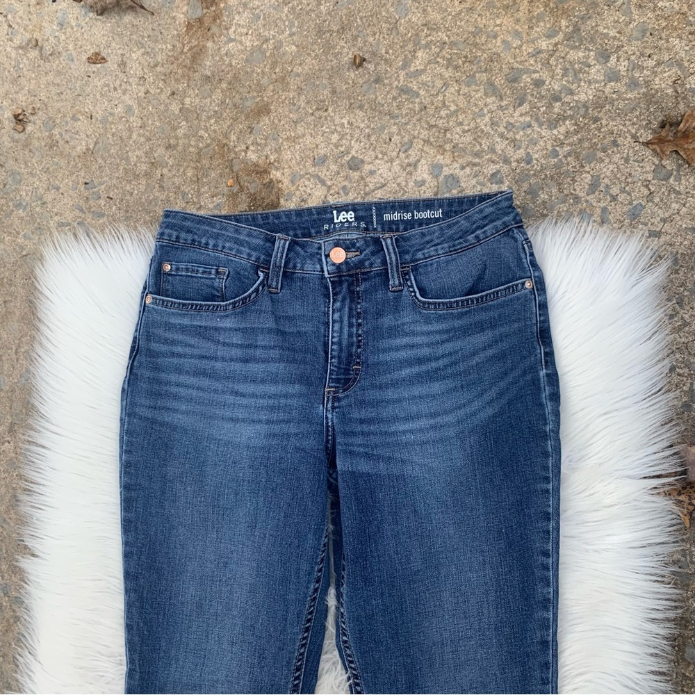 Lee Riders Mid Rise Bootcut Women's Blue Jeans Size 10 - Picture 2 of 6